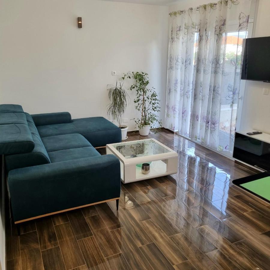 Apartments Happiness Trogir Exterior foto