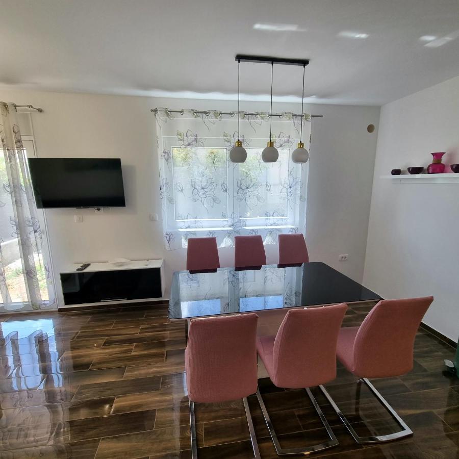 Apartments Happiness Trogir Exterior foto